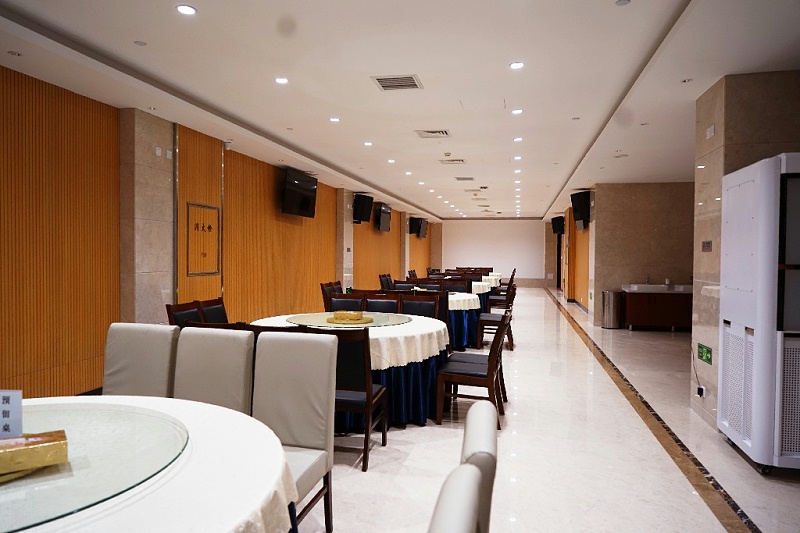 华永投资集团 (1)论如何应用舞台油条视频APP网站直接看表现舞台艺术