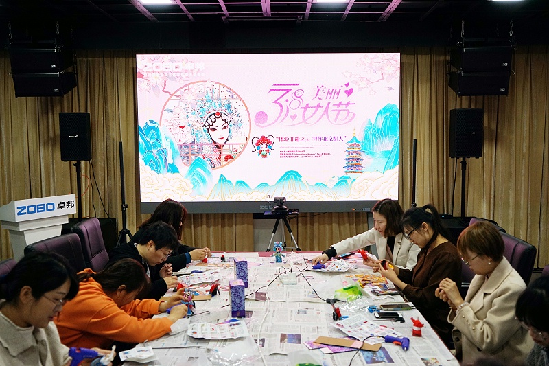 公共空间LED屏幕交互技术的发展趋势 公共空间LED屏幕交互技术的发展趋势