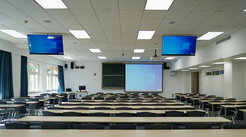 1学校教室油条视频APP网站直接看系统有哪些